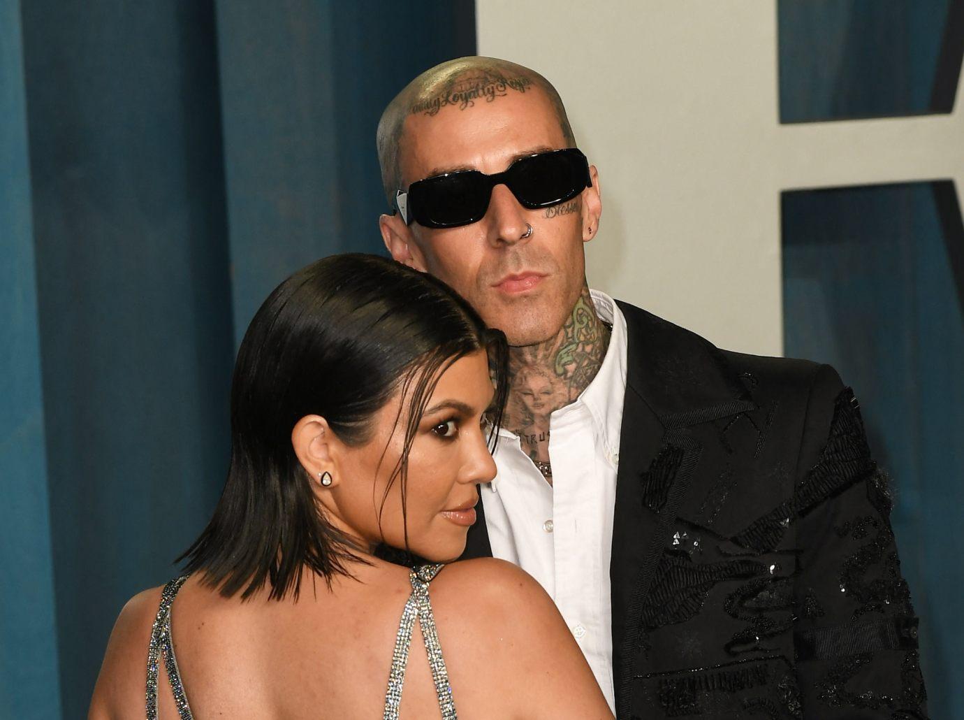 travis barker kourtney kardashian became close workout buddies