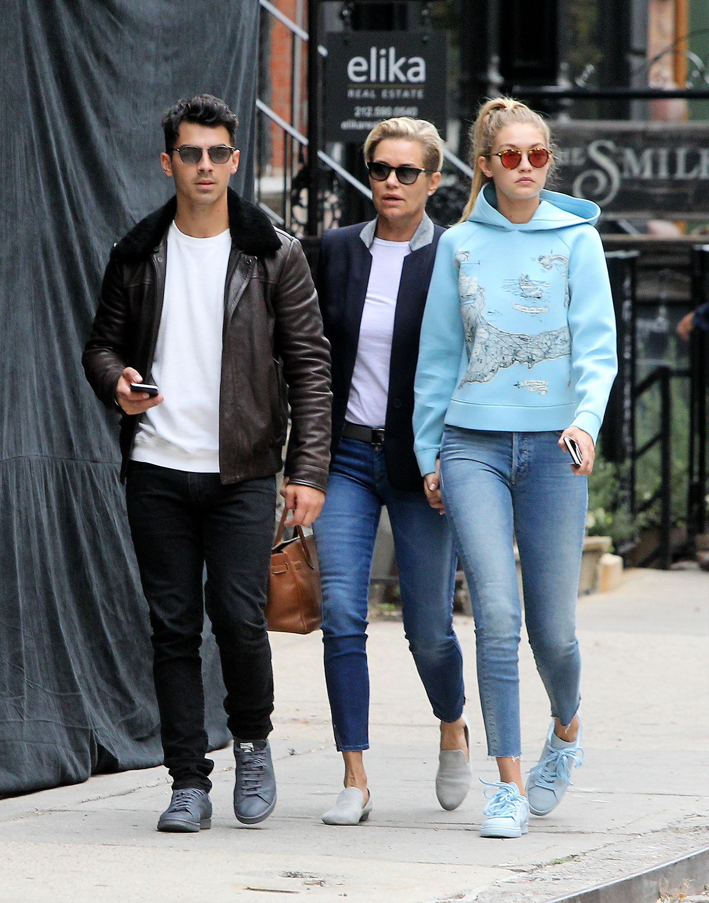 Gigi Hadid, Joe Jones, and Yolanda Foster go apartment hunting in NYC