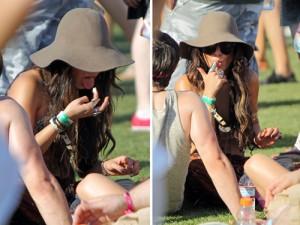 2011__04__Vanessa_Hudgens_April19news 300×225.jpg