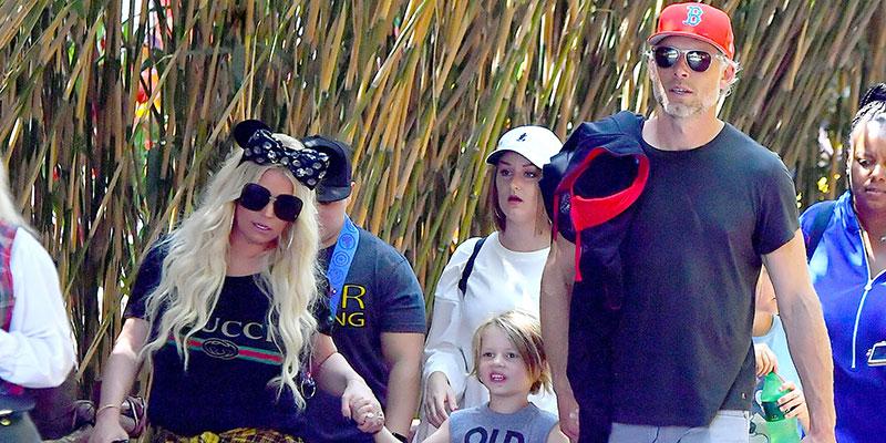 Jessica simpson baseball parrots son 5th birthday party main