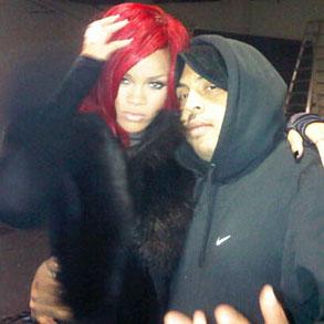 2010__12__rihanna_mb_dec21.jpg