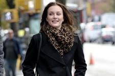 2009__10__34883pcn_gossip18 225×149.jpg