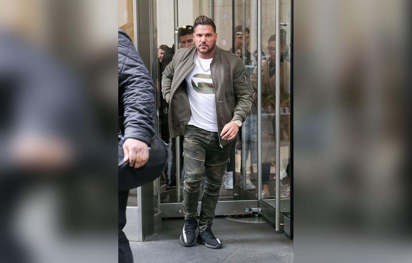 &#8216;Jersey Shore&#8217; cast leaves SiriusXM studios in NYC