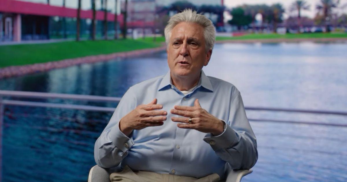 image of A former White House doctor said the timeline of Donald Trump’s check-up doesn't add up.