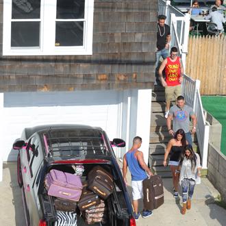 Who Needs Hoboken? Snooki and JWoww's Jersey Shore Spinoff Finds a