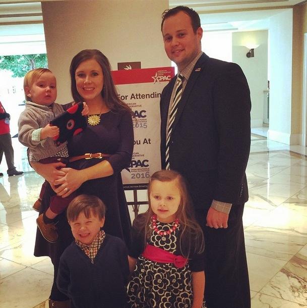 Josh anna duggar baby gender ultrasound photos 04