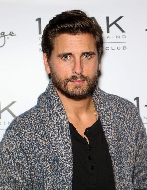 Scott disick ragged promoting detox tea photo