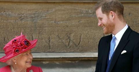 queen elizabeth full supported prince harry legal battle uk tabloids