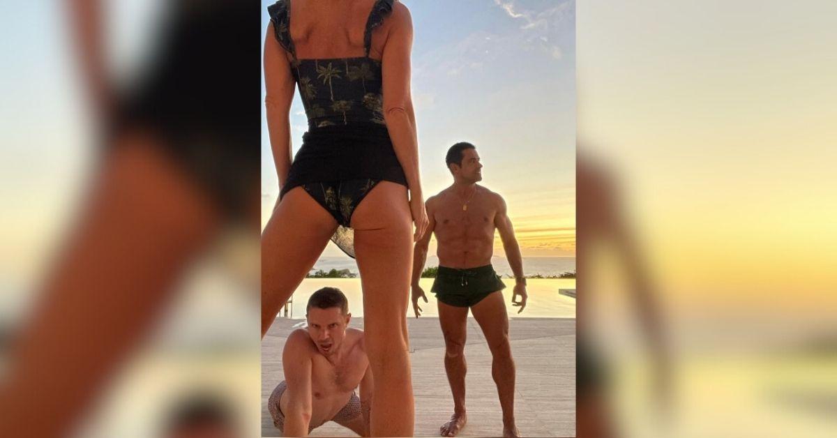 kelly ripa sexiest bikini moments