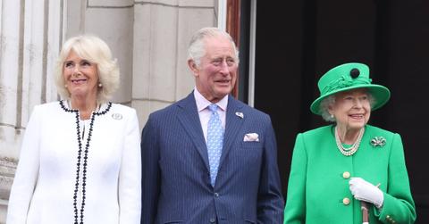 queen elizabeth confronted camilla rumors divorce charles