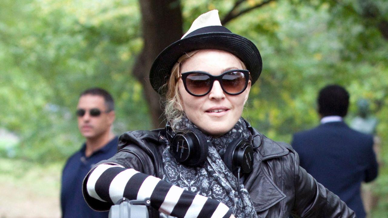 image of Madonna reportedly appeared 'flushed and fuzzy' backstage, according to a source.