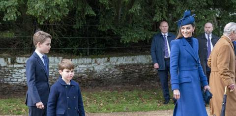 kate middleton wore princess diana earrings royal christmas walk