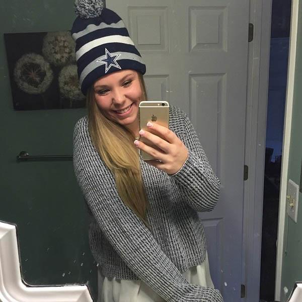 Kailyn lowry bathroom selfie