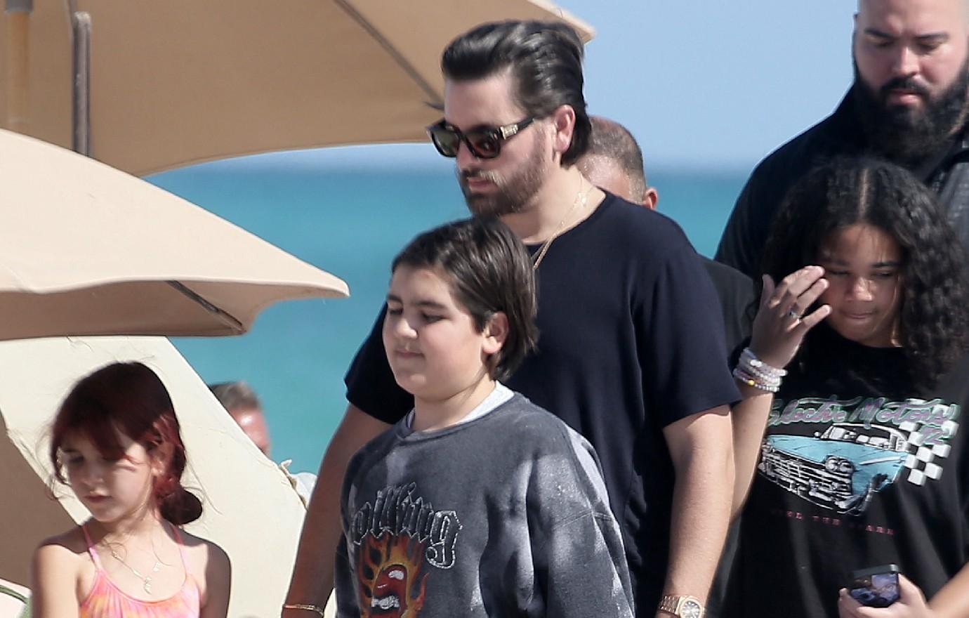 scott disick ditched weight loss drugs son mason unhealthy lifestyle