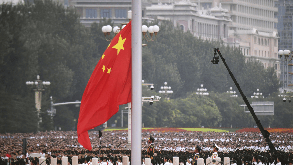 Photo of Fox News' apology cleared China from Kevin O'Leary's accusations.