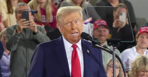 Photo of Donald Trump.