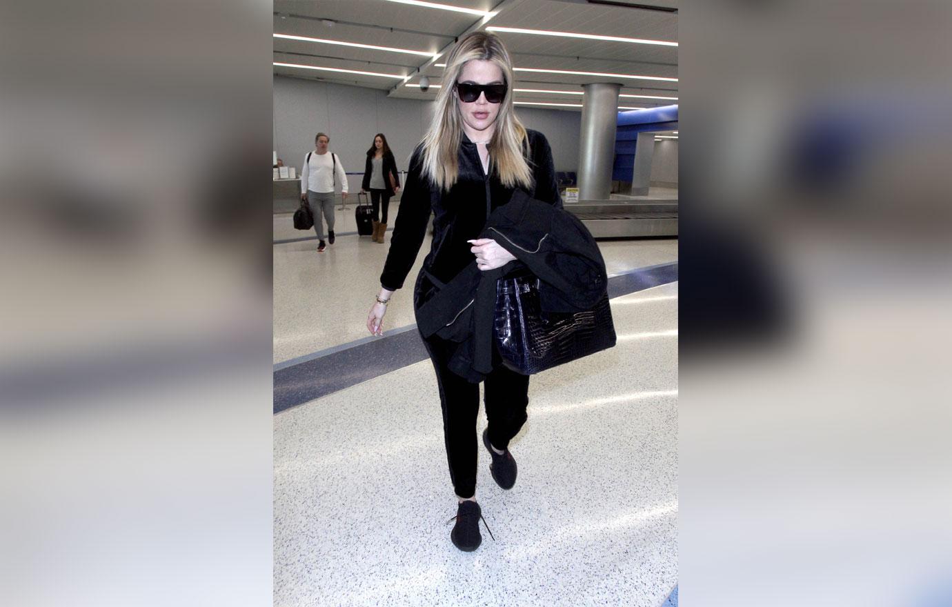 Khloe kardashian airport