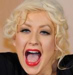 2010__12__Christina_Aguilera_Dec8newsnea 146×150.jpg