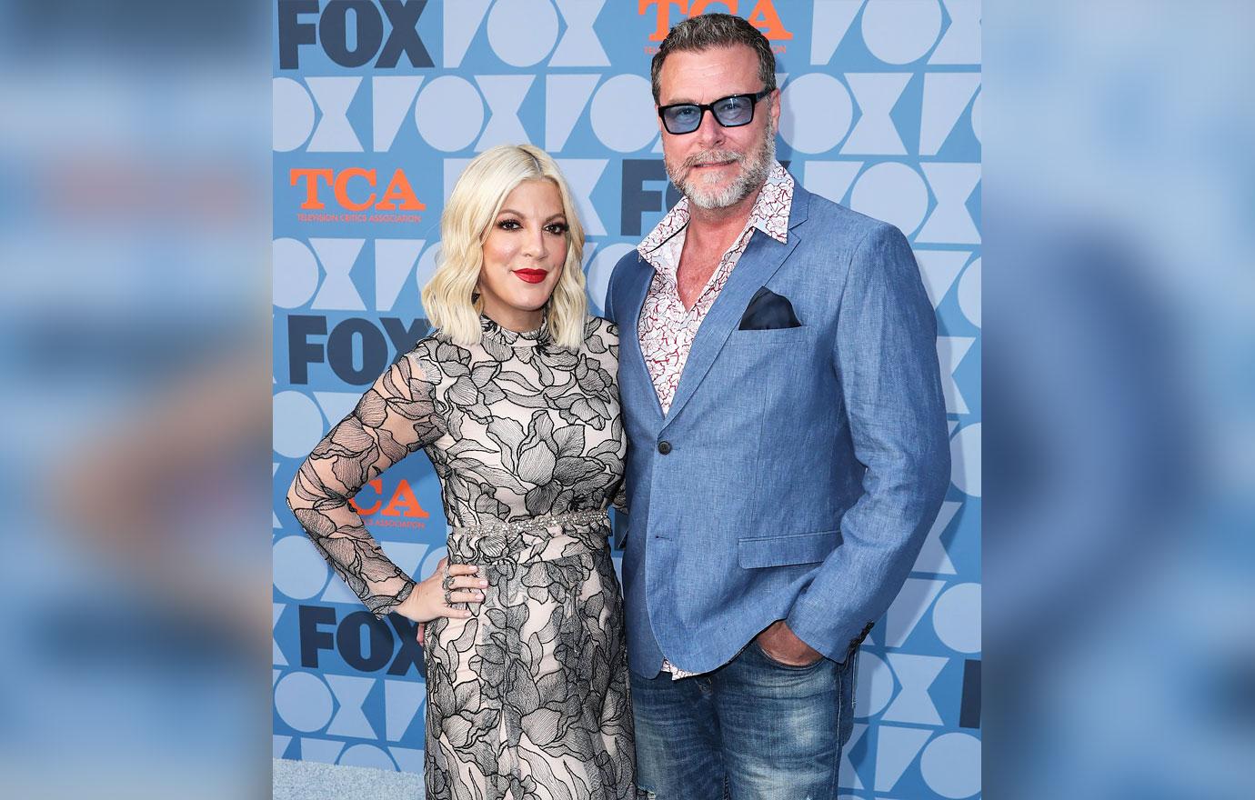 tori spelling dresses dead bride dean mcdermott split rumors rage on ok