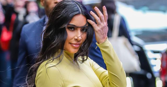 kuwtk-kim-kardashian-sexy-bikini-pictures-40-birthday