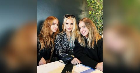 jessica ashlee tina simpson called out undergoing load full surgery pp