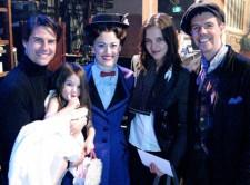 2010__01__tomkatpoppins 225×166.jpg