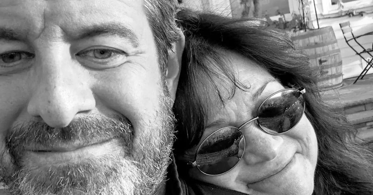 valerie bertinelli makeup free selfie after heartbreaking split mike goodnough