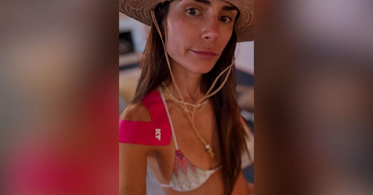 jordana brewster sexiest bikini photos