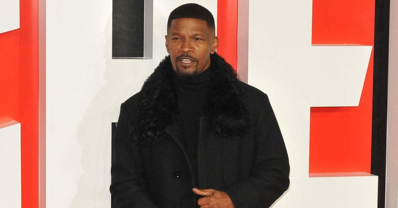 jamie foxx cant win thanking fans support hit mouth glass fight