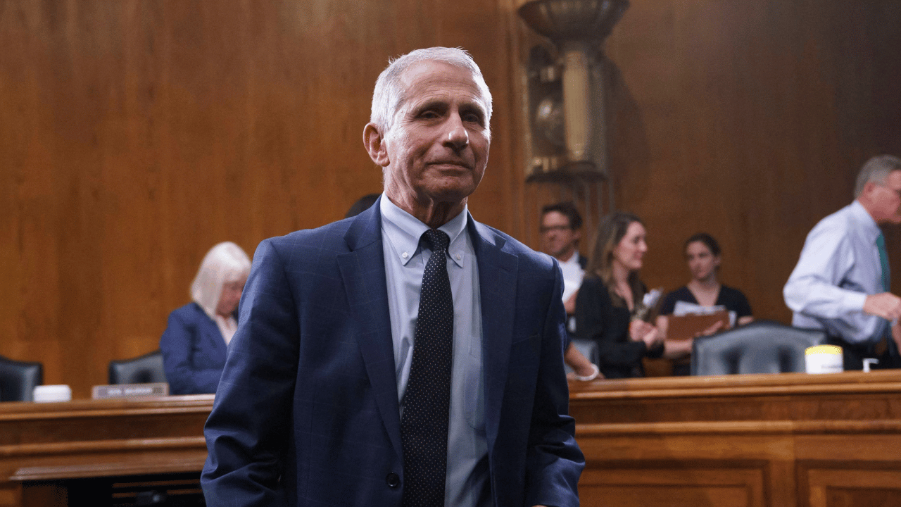 photo of Alyssa Farah Griffin helped keep Dr. Fauci on board despite Trump's distaste for him.