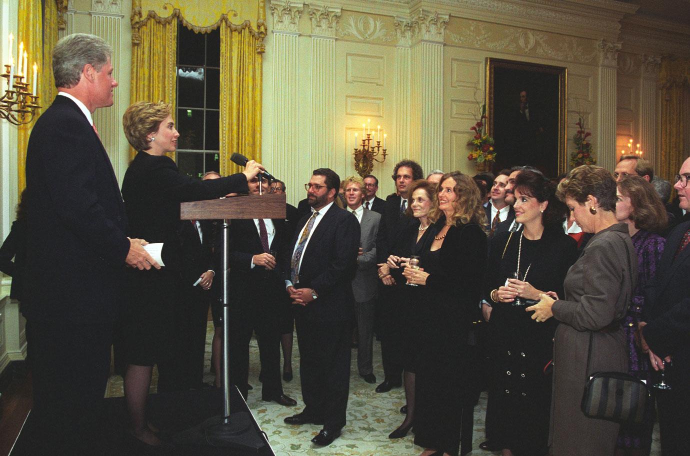 new photos of infamous sex offender jeffrey epstein and associate ghislaine maxwell at the clinton white house ok