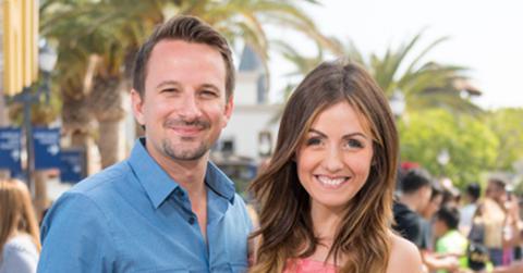 Carly And Evan From “Bachelor In Paradise” Visit “Extra”