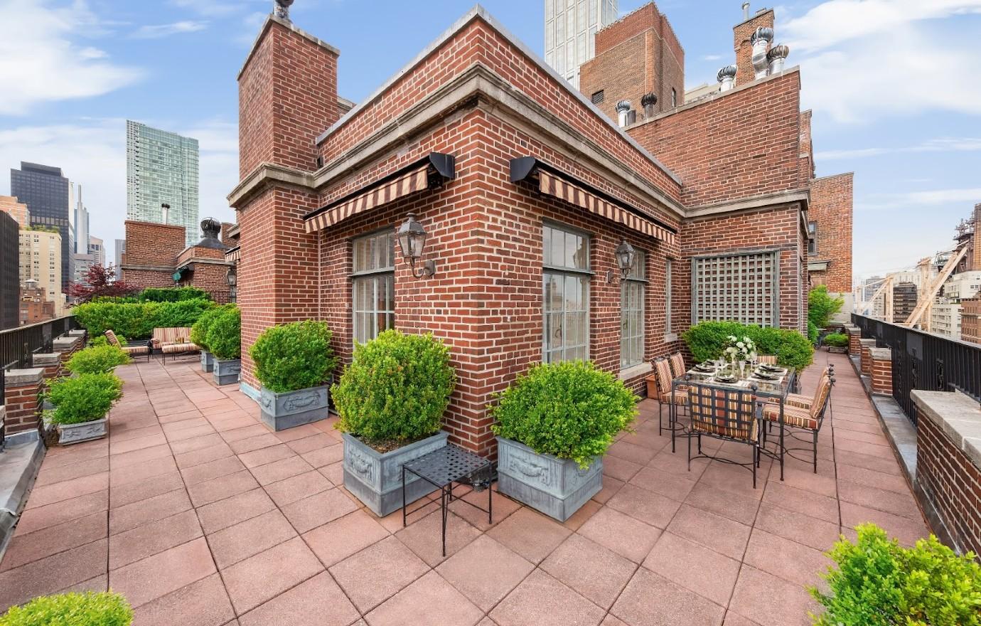 judge judy lists m nyc penthouse duplex