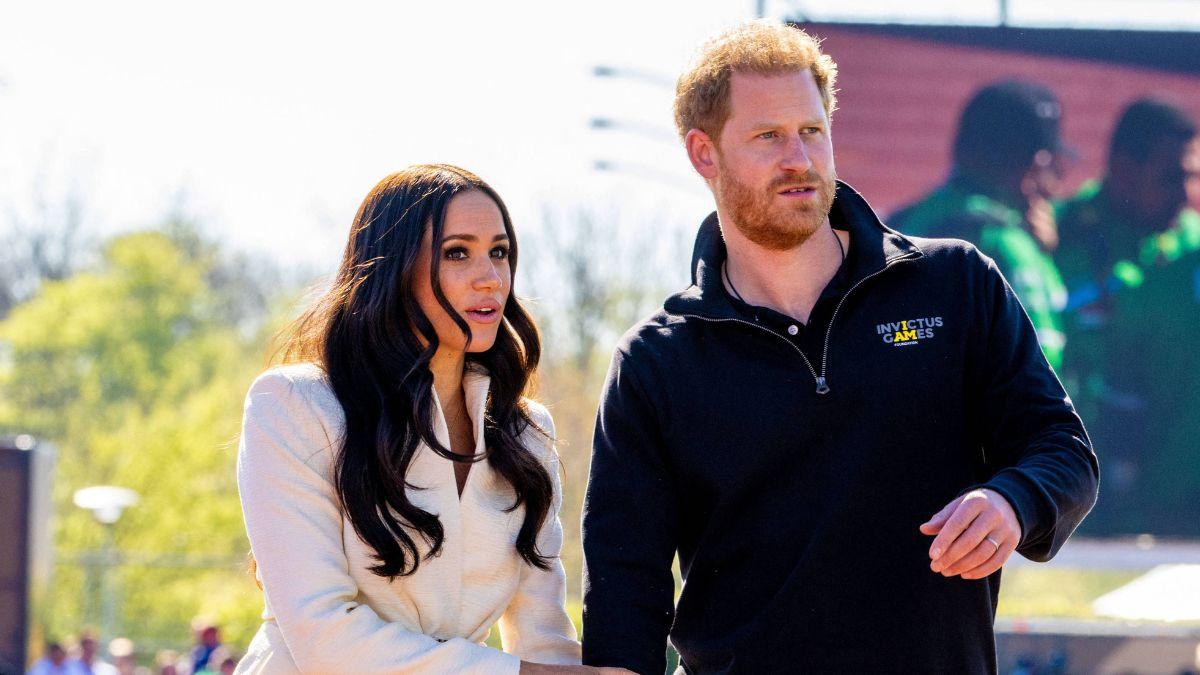 image of prince harry and meghan markle