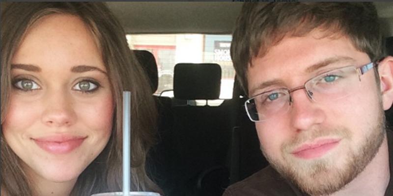 Jessa duggar clapsback at mommy shamer hero