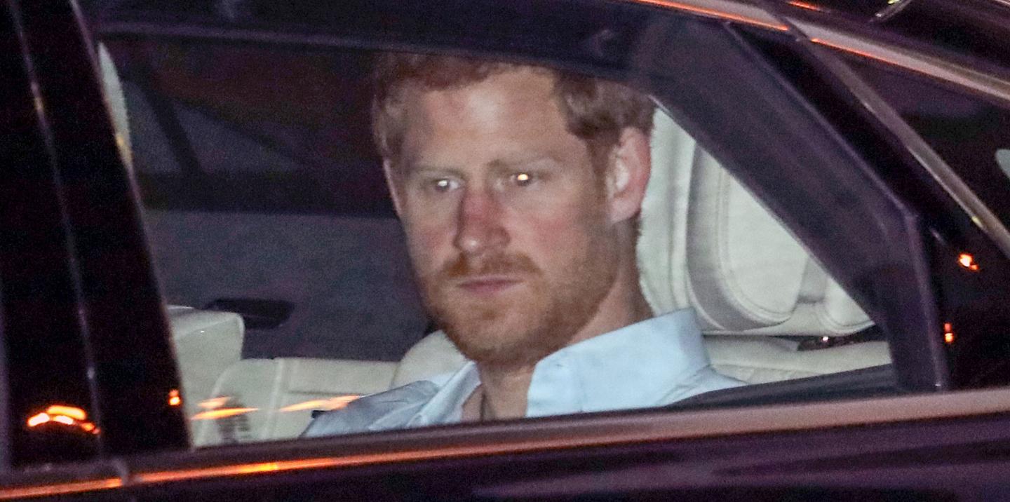 [PICS] Prince Harry Sad Without Meghan Markle In Australia