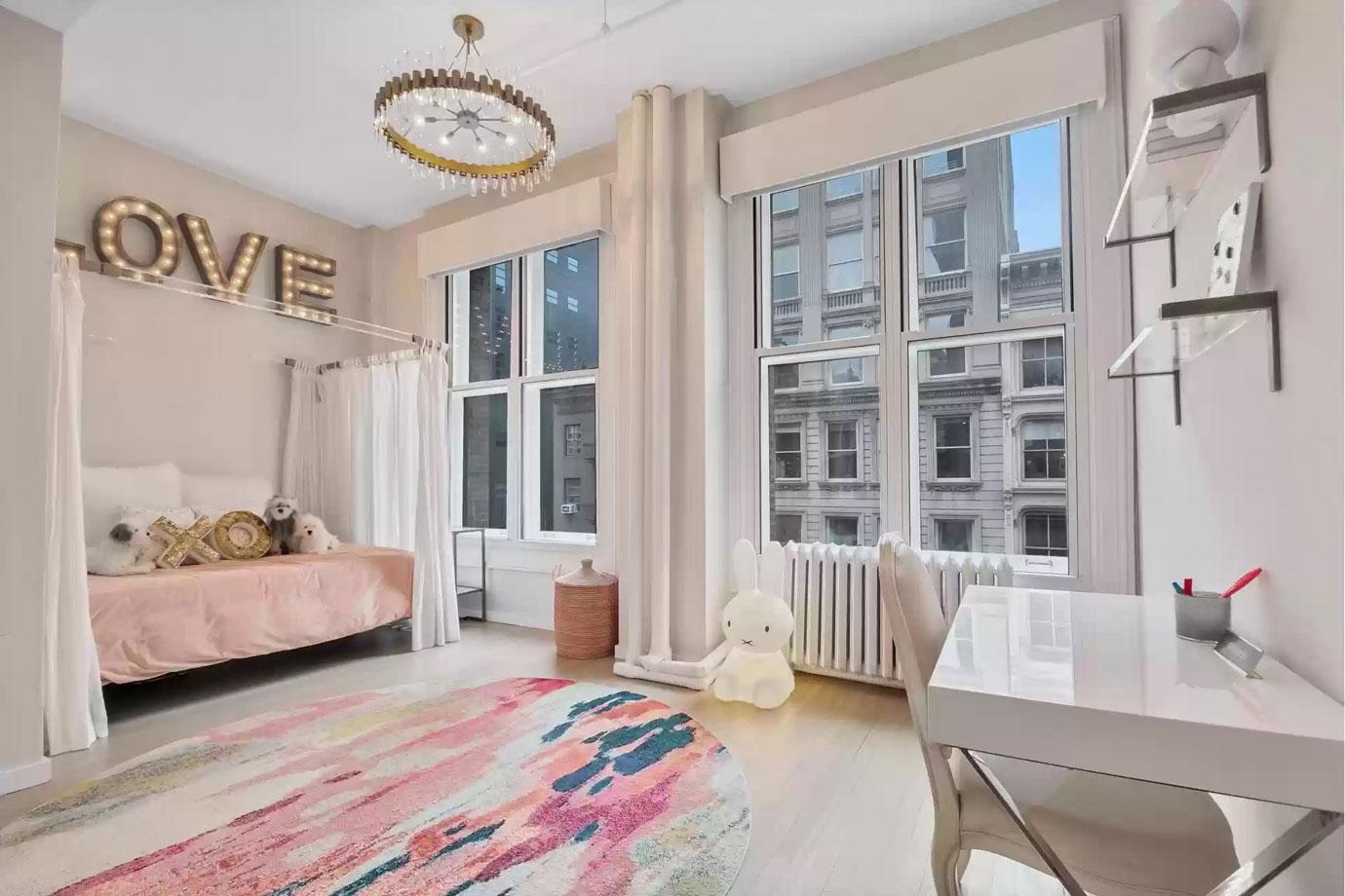 bethenny frankel puts soho loft on sale for m