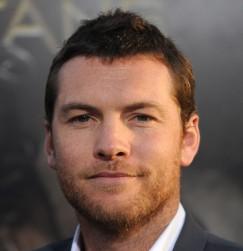 2010__08__okmagazine horoscopes samworthington 243×300.jpg