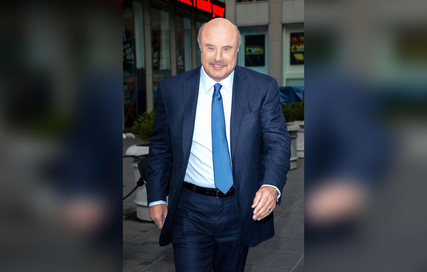 Dr. Phil Reveals Sophie Turner And Joe Jonas' Wedding Date