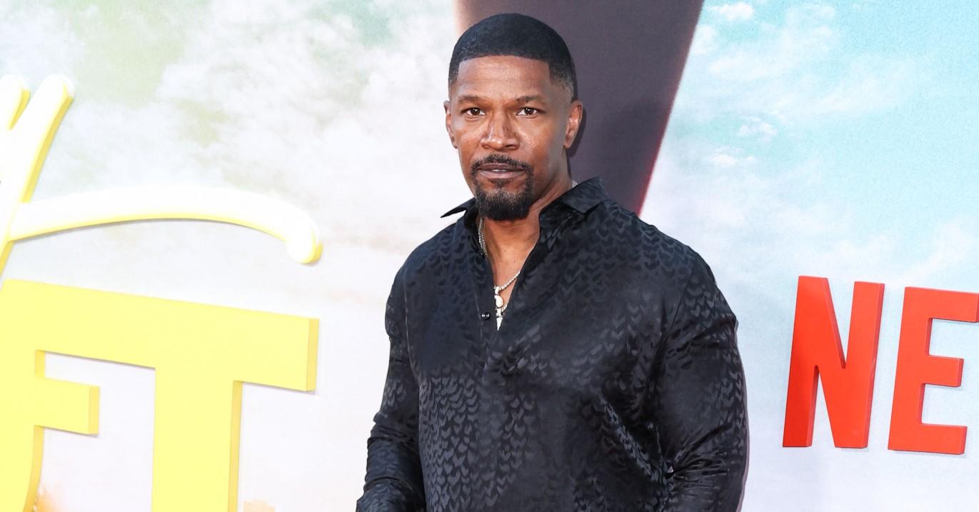 jamie foxx cant win thanking fans support hit mouth glass fight