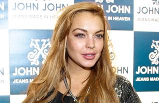 Lindsay lohan4 teaser_319x206.jpg