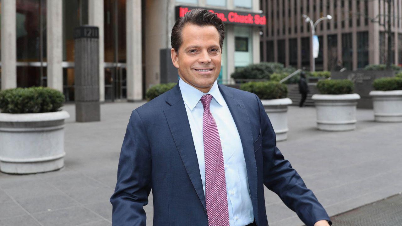 Photo of Scaramucci joked that Zacharia might break his record. 