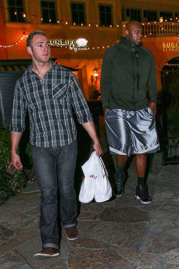 lamar odom picks up fast food