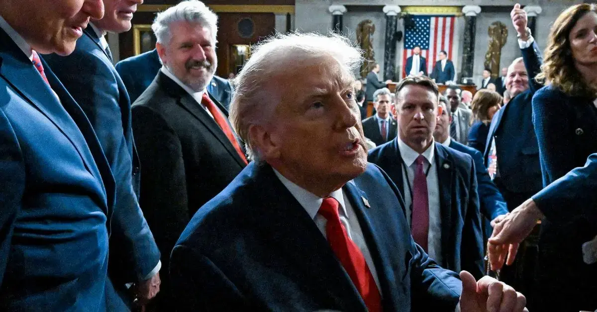 Photo of A report claimed Donald Trump was looked at by 22 doctors for his latest exam.