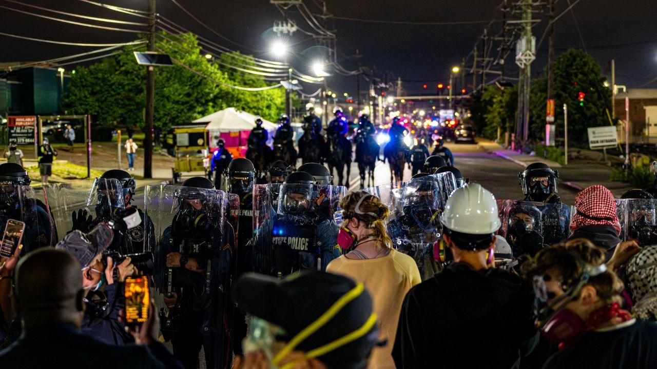 Photo of ICE agents in controversial shootings have not been disciplined.