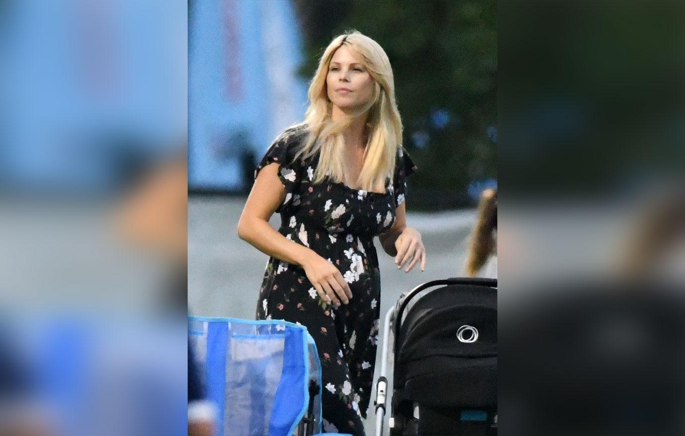 Elin Nordegren Floral Dress Gives Birth