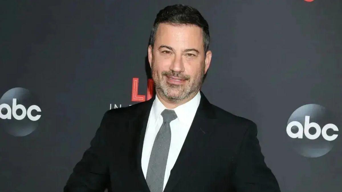 Photo of Jimmy Kimmel said he doesn't 'love' or 'hate' Donald Trump.
