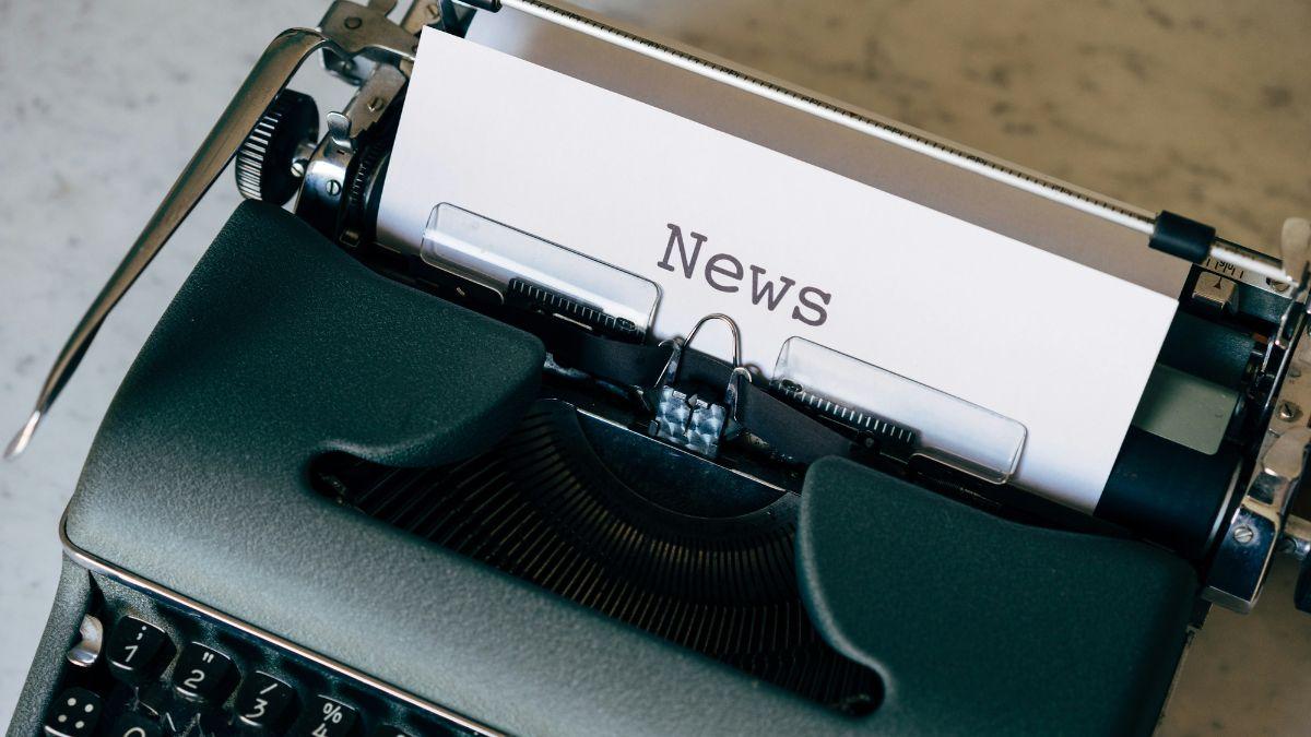Photo of a typewriter.