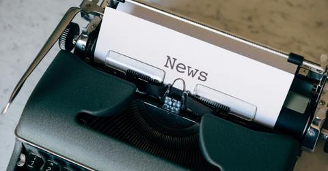 Photo of a typewriter.