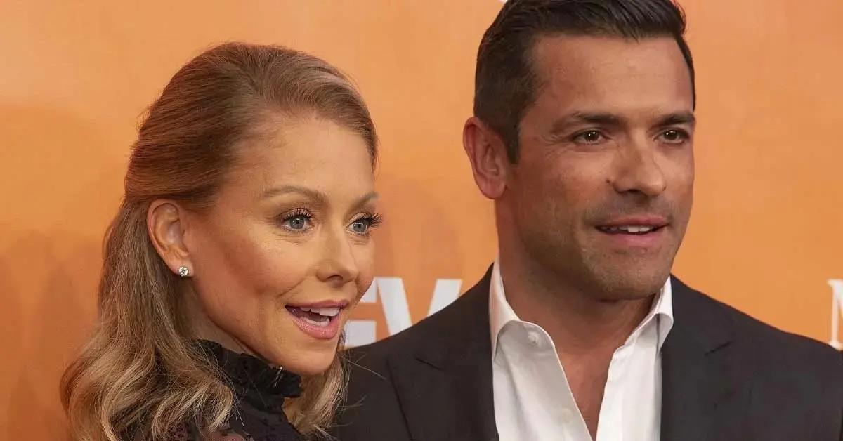 Kelly Ripa quote: I treat my cheeks like breasts in a push-up bra